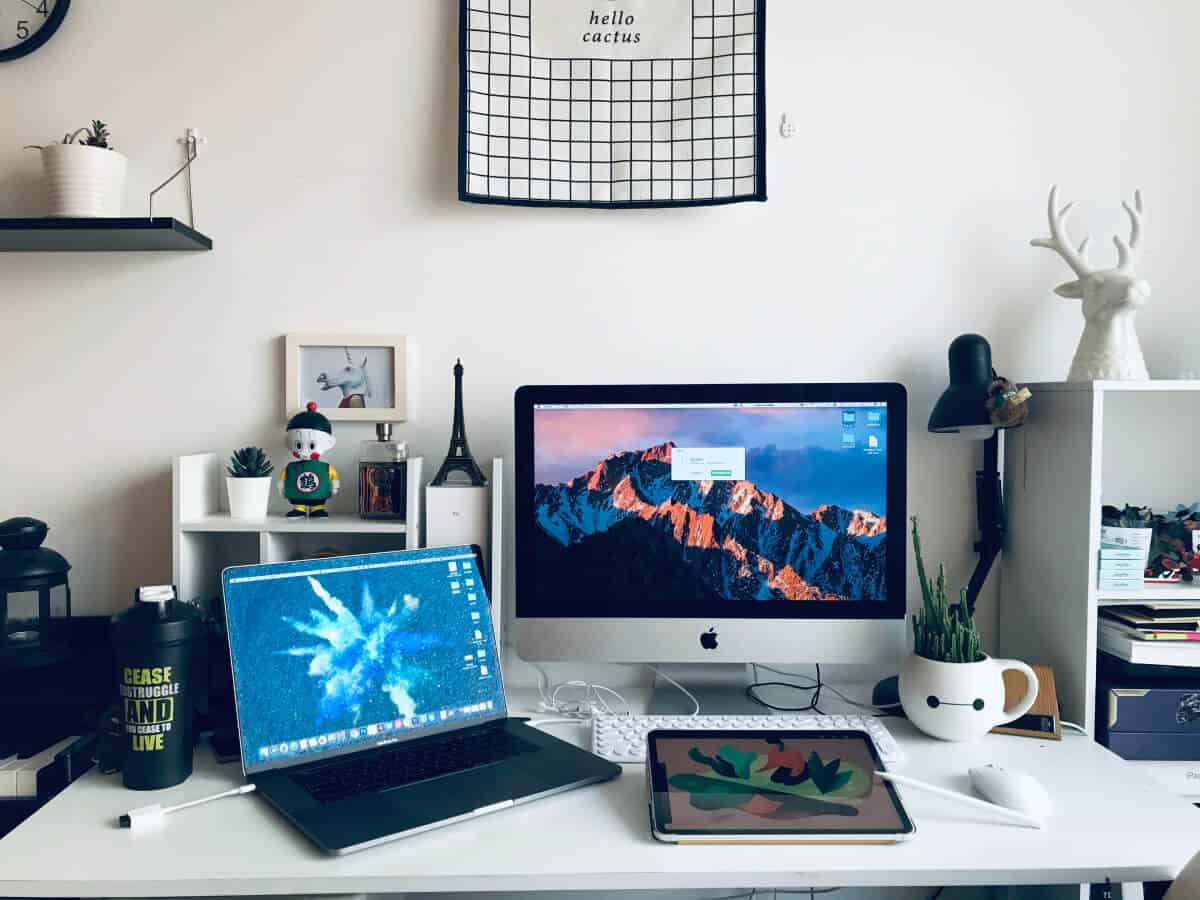 5 Minimalist Home Office Ideas for Productivity and Focus