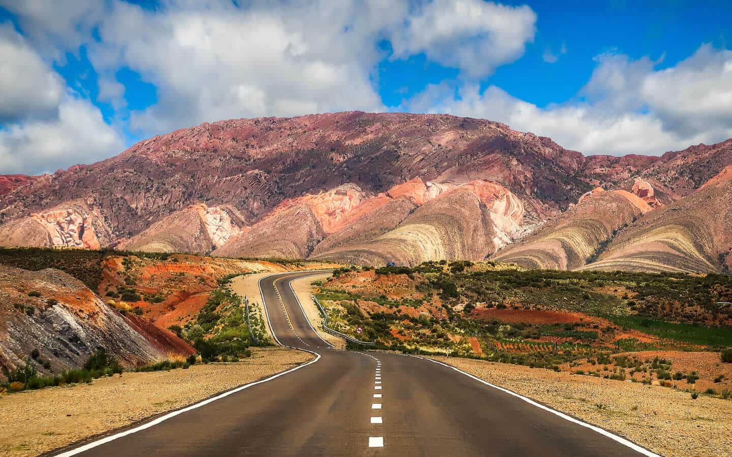 The Best Road Trips to Take in the world